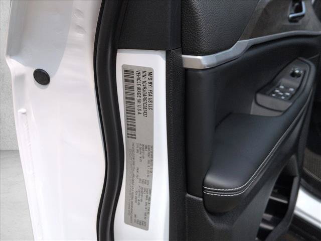New 2026 Jeep Grand Cherokee Altitude RWD image 16