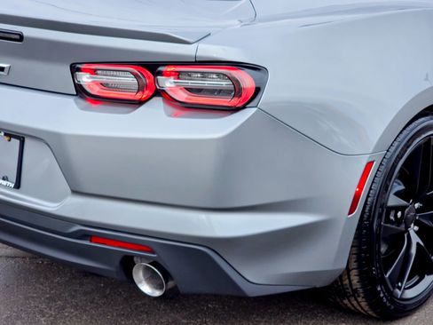 Used 2023 Chevrolet Camaro LT w/ RS Package image 19