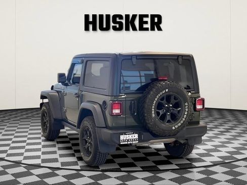 Used 2022 Jeep Wrangler Sport image 4
