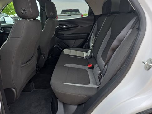 Used 2022 Chevrolet TrailBlazer LT AWD/4WD image 25