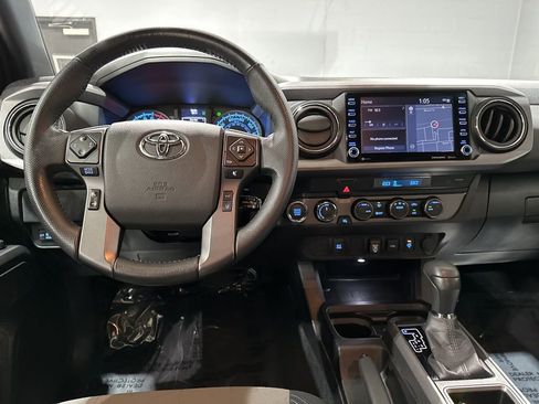 Certified 2023 Toyota Tacoma TRD Sport image 9