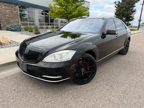 Used 2013 Mercedes-Benz S 550 4MATIC image 1