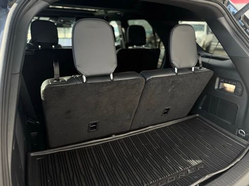 Used 2025 Ford Explorer ST w/ Sun And Sound Package image 27