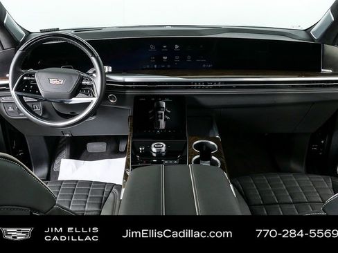 Certified 2025 Cadillac Escalade Sport Platinum image 28