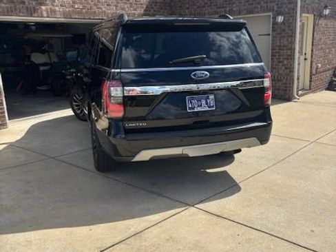 Used 2019 Ford Expedition Limited AWD/4WD image 3