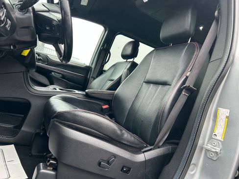 Used 2019 Dodge Grand Caravan GT image 10