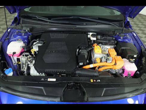 Used 2023 Hyundai Elantra Limited FWD image 19