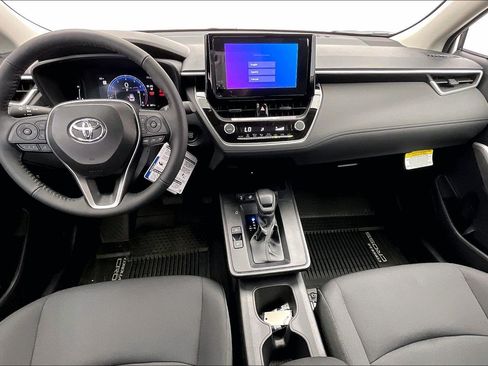 New 2026 Toyota Corolla Cross LE w/ Cold Weather Package AWD/4WD image 5
