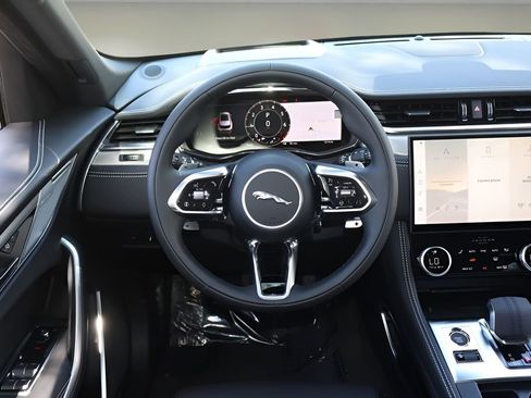 New 2026 Jaguar F-PACE R-Dynamic S AWD/4WD image 15