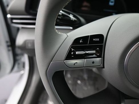 New 2026 Hyundai Elantra SEL Sport image 18