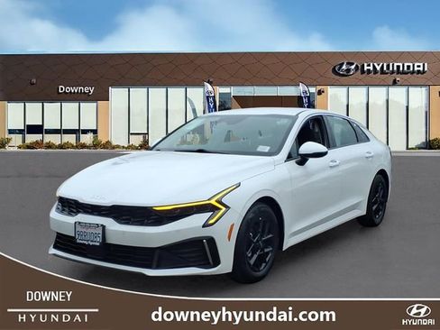 Used 2025 Kia K5 LXS image 1