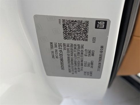 Used 2024 Chevrolet Corvette Z06 w/ Stealth Interior Trim Package image 15