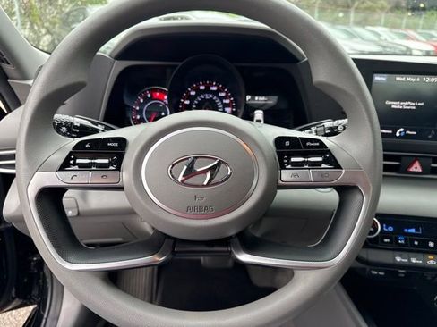 Certified 2023 Hyundai Elantra SEL w/ Cargo Package FWD image 12