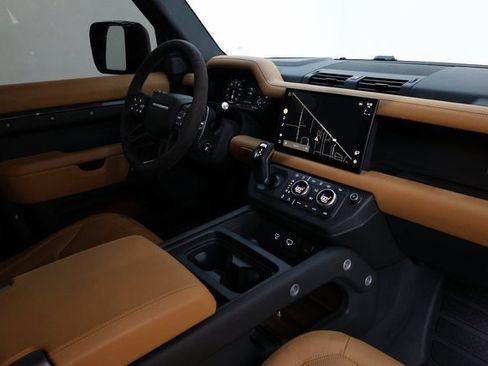 Used 2023 Land Rover Defender 90 V8 image 74