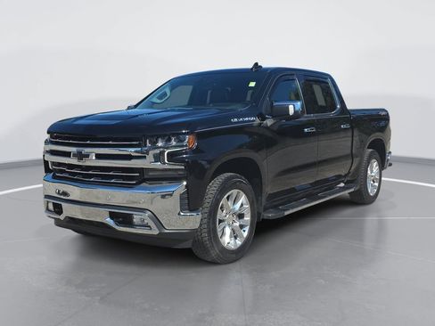 Certified 2021 Chevrolet Silverado 1500 LTZ w/ Technology Package AWD/4WD image 9
