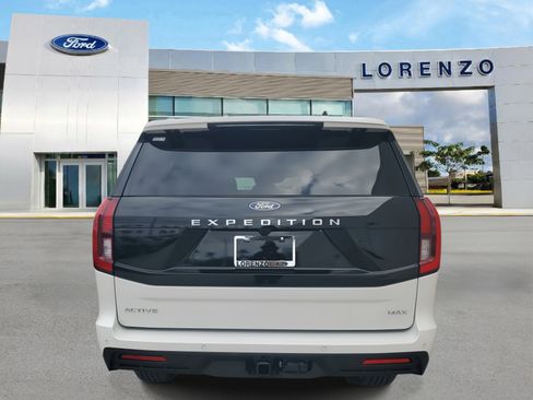 New 2025 Ford Expedition Max Active image 5