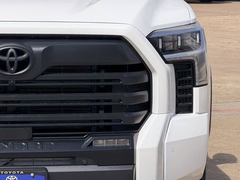 New 2026 Toyota Tundra Limited RWD image 4