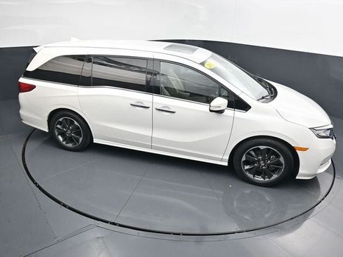 Used 2023 Honda Odyssey Elite image 24