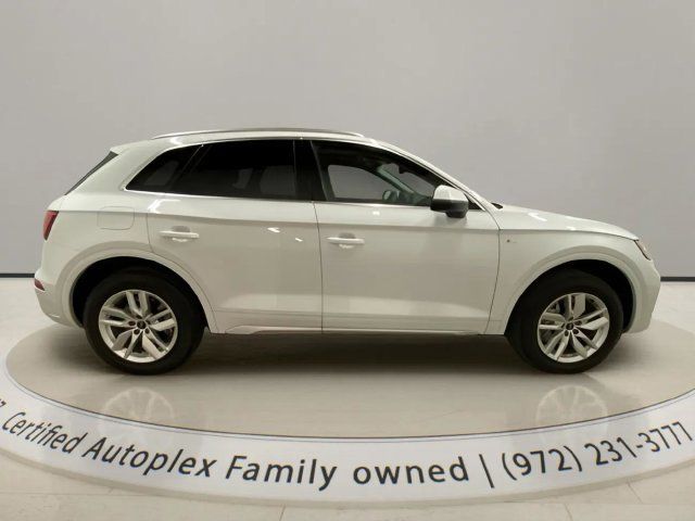 Used 2023 Audi Q5 2.0T Premium w/ Convenience Package AWD/4WD image 6