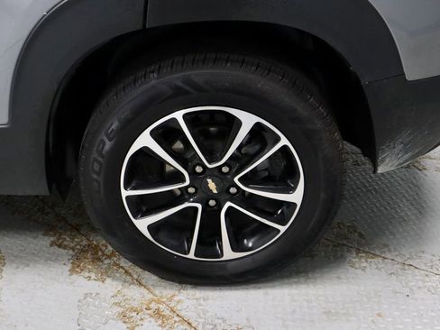 Used 2024 Chevrolet TrailBlazer LT image 18