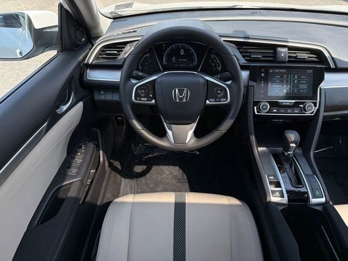 Used 2016 Honda Civic EX image 19