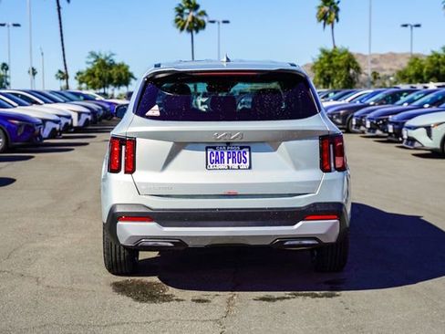 New 2026 Kia Sorento LX image 6