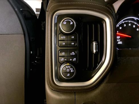 Used 2019 Chevrolet Silverado 1500 RST w/ All-Star Edition image 34