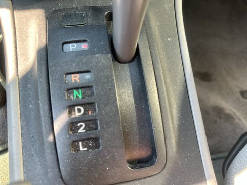 Used 2007 Toyota Corolla CE FWD image 6