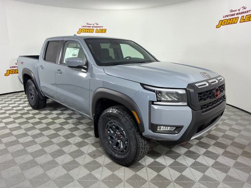 New 2026 Nissan Frontier PRO-4X w/ Tow Package AWD/4WD image 8
