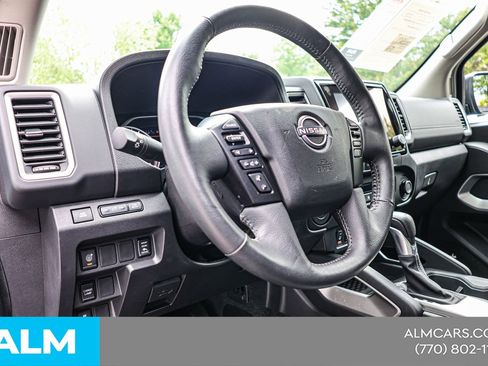 Used 2024 Nissan Frontier SL w/ Technology Package RWD image 22