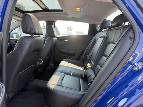 Used 2023 Chevrolet Malibu LT FWD image 16