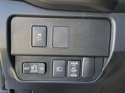 Used 2022 Toyota Tacoma TRD Sport image 25