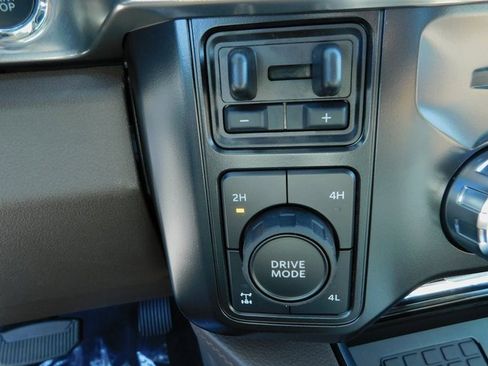 New 2026 Ford F250 King Ranch w/ Chrome Package image 33