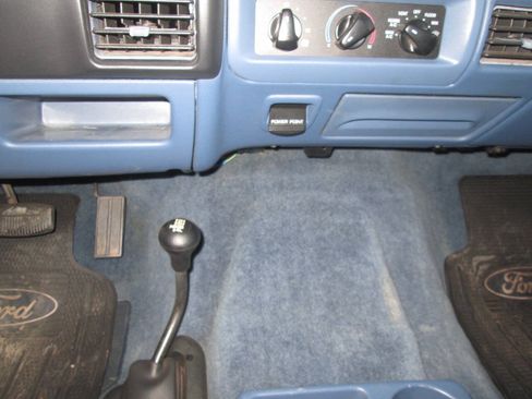 Used 1995 Ford F250 4x4 Regular Cab image 22