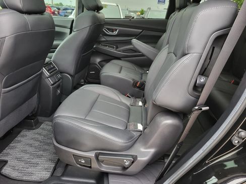 Certified 2025 Subaru Ascent Limited AWD/4WD image 14