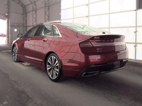 Used 2017 Lincoln MKZ Reserve w/ Luxury Package FWD image 4