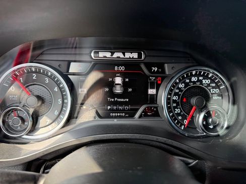 Used 2023 RAM 1500 Big Horn AWD/4WD image 26
