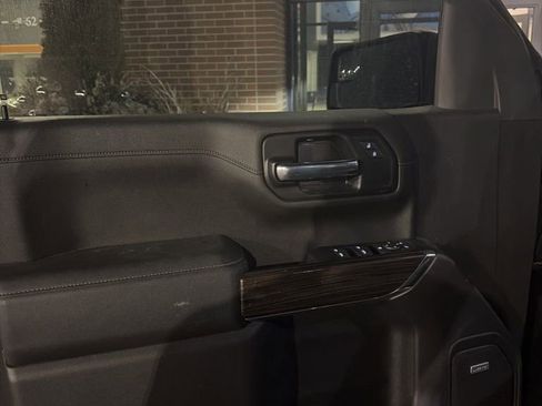 Used 2020 Chevrolet Silverado 1500 RST image 8