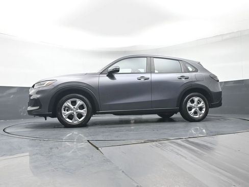 Certified 2023 Honda HR-V LX image 29