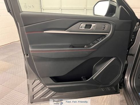 New 2026 Ford Explorer ST-Line RWD image 24