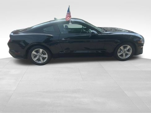Used 2020 Ford Mustang Coupe RWD image 27