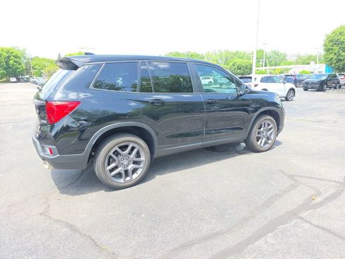 Used 2023 Honda Passport EX-L image 7