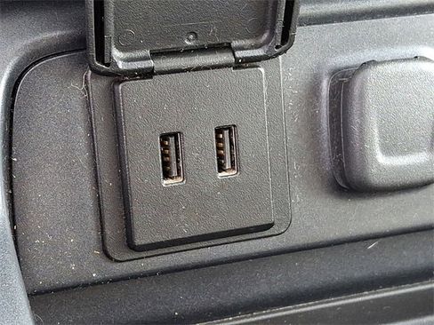 Used 2016 GMC Sierra 2500 Denali w/ Duramax Plus Package image 24