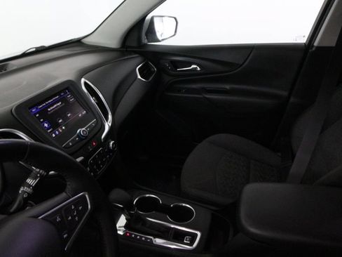Used 2022 Chevrolet Equinox LT w/ Driver Convenience Package FWD image 18