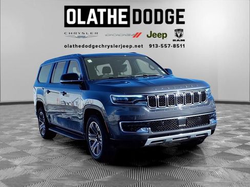 Used 2024 Jeep Wagoneer L Series II w/ Flexible Seating Group image 34