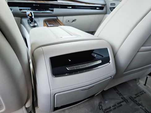 Used 2024 Cadillac Escalade Sport Platinum w/ Heavy-Duty Trailer Package image 36