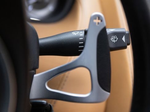 Used 2008 Aston Martin V8 Vantage Roadster image 70