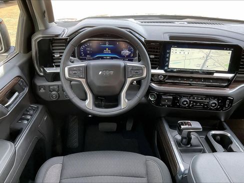 Certified 2024 Chevrolet Silverado 1500 RST image 6