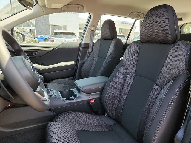 Certified 2025 Subaru Outback AWD/4WD image 8