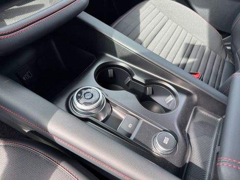 New 2026 Ford Explorer ST-Line AWD/4WD image 15